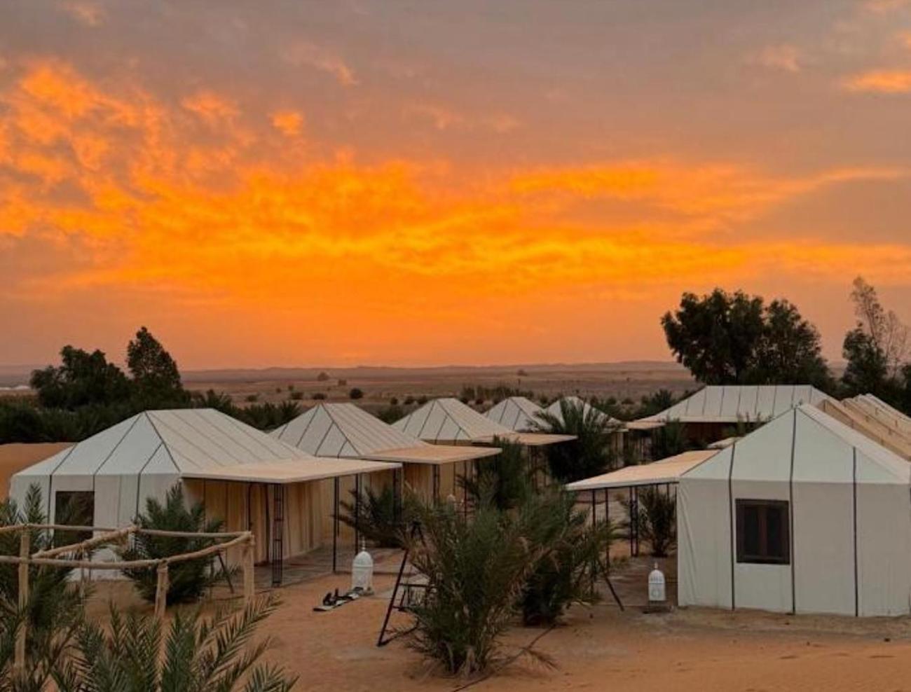 Toop Luxury Camp Hotel Merzouga Exterior photo
